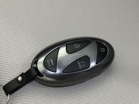 Used 2025 Hyundai Tucson SEL FWD image 28