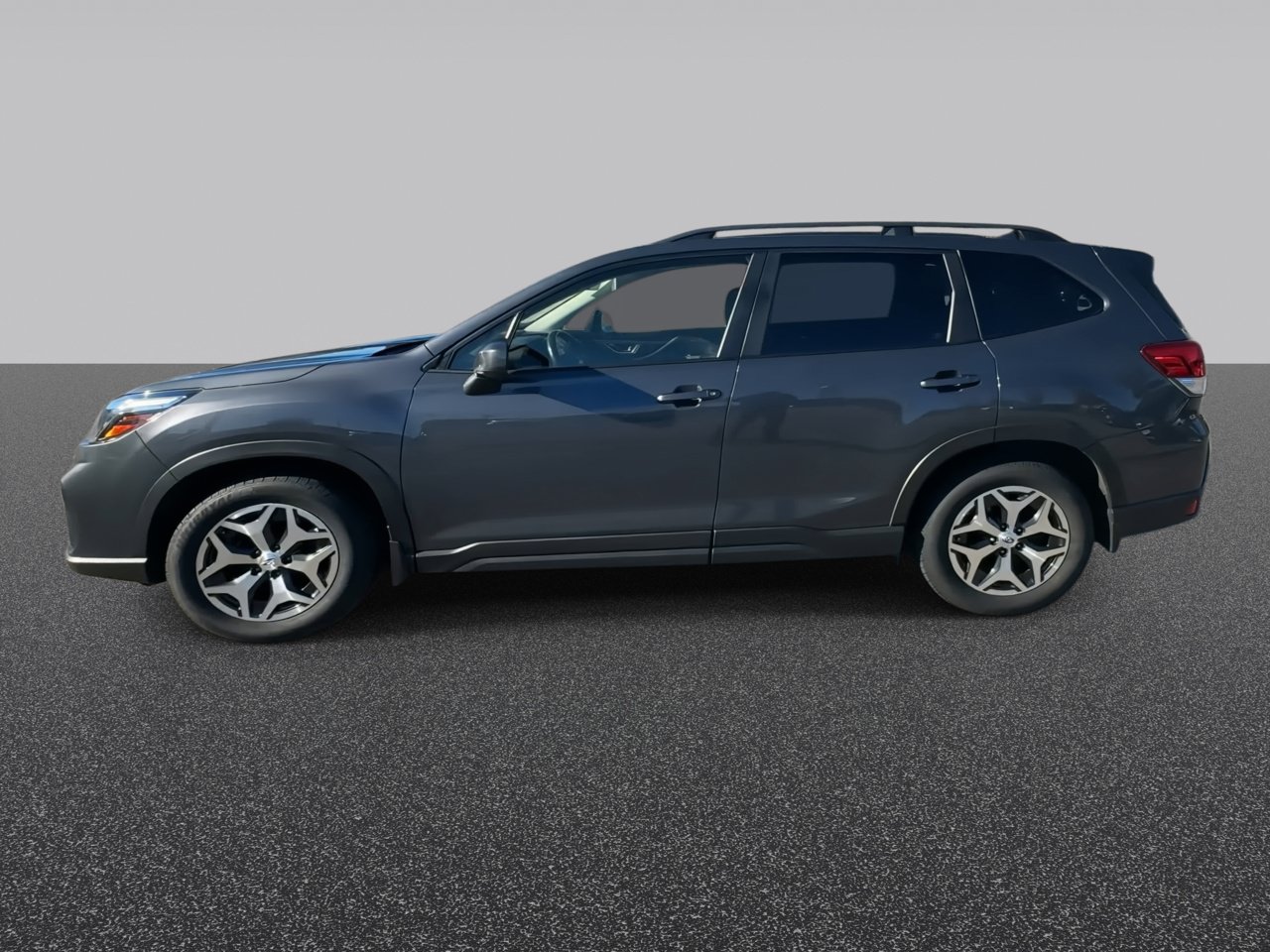 Used 2020 Subaru Forester Premium AWD/4WD image 6