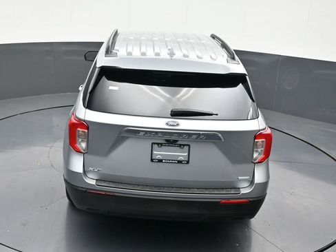 Used 2020 Ford Explorer XLT image 20