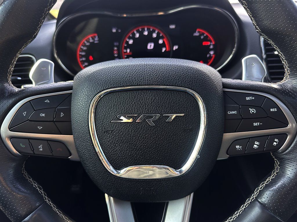 Used 2018 Dodge Durango SRT w/ Technology Group AWD/4WD image 16