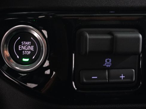 New 2026 Chevrolet Silverado 2500 ZR2 w/ LPO, Dark Essentials Package image 30