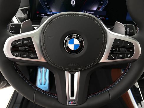 New 2026 BMW X5 M60i w/ Climate Comfort Package AWD/4WD image 11