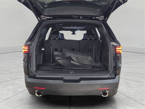Used 2023 Chevrolet Traverse LT w/ LT Premium Package image 27