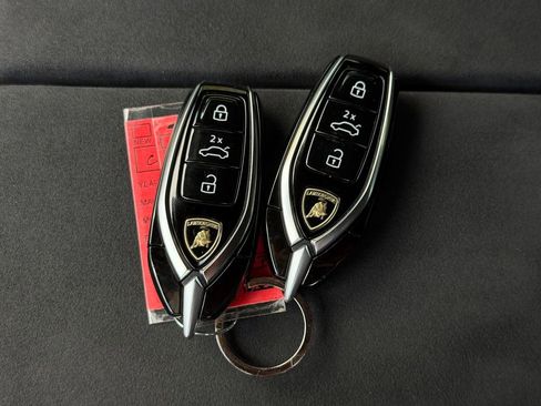 Used 2023 Lamborghini Urus S image 44