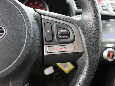 Used 2018 Subaru Forester 2.5i Premium AWD/4WD image 11