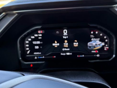 Used 2024 GMC Sierra 2500 Denali w/ Denali Reserve Package image 18