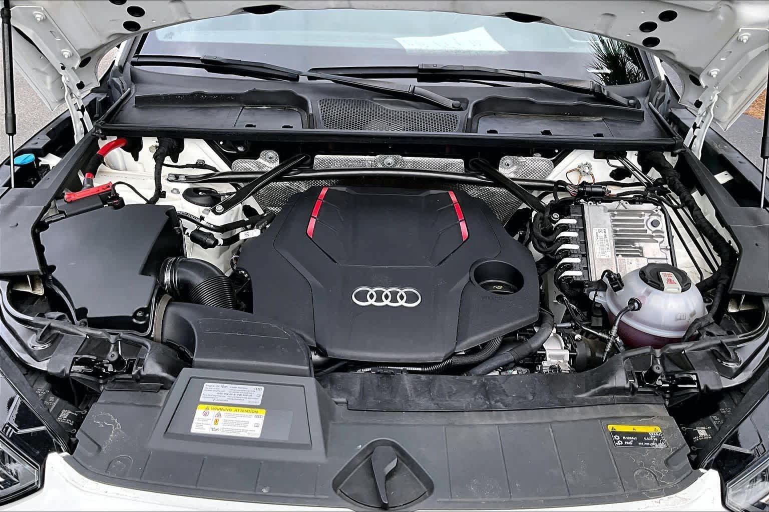 Used 2022 Audi SQ5 Premium Plus AWD/4WD image 32