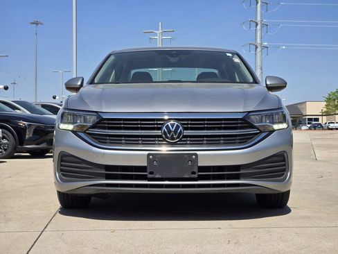 Used 2024 Volkswagen Jetta S FWD image 11