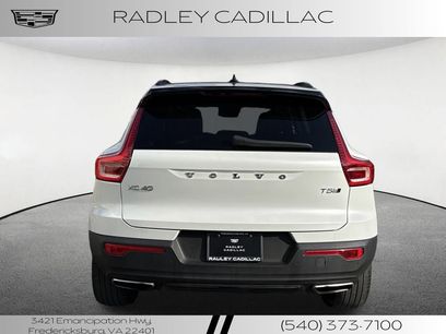 Used 2020 Volvo XC40 T5 R-Design