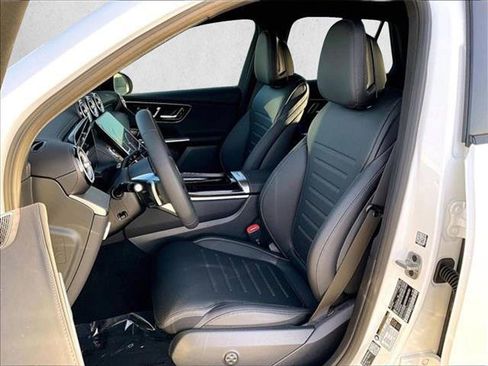 New 2026 Mercedes-Benz GLC 300 image 11