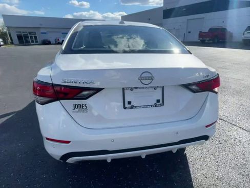 Used 2024 Nissan Sentra SV image 8