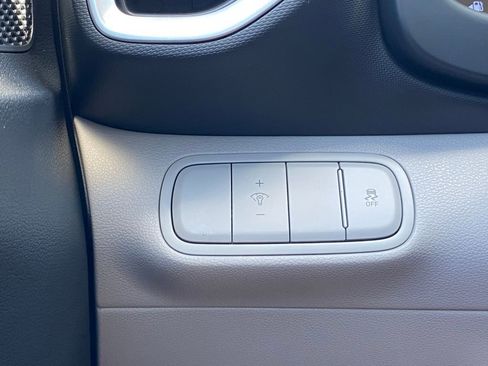New 2026 Hyundai Venue SEL FWD image 10