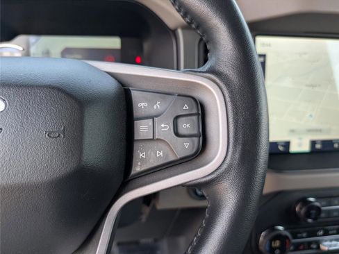 Used 2024 Ford Bronco Wildtrak image 27