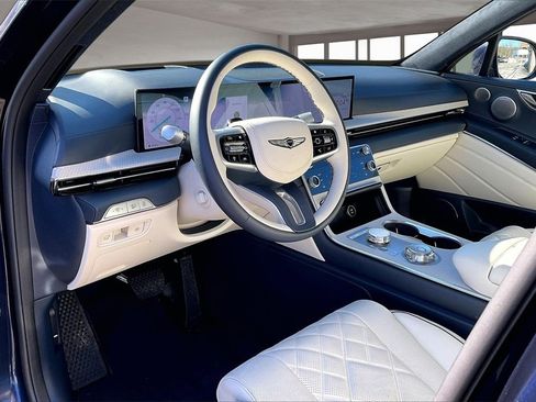 Used 2025 Genesis GV80 3.5T Prestige image 17