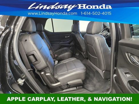 Used 2023 Chevrolet Traverse LT w/ LT Premium Package FWD image 8