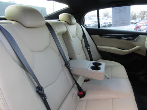 Used 2023 Cadillac CT5 Luxury image 22