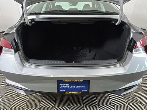 Certified 2023 Hyundai Elantra SEL w/ Convenience Package FWD image 28