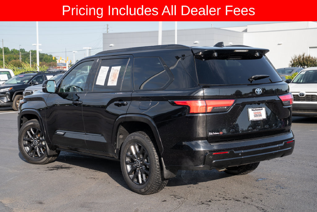 Used 2023 Toyota Sequoia Platinum AWD/4WD image 4