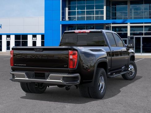 New 2026 Chevrolet Silverado 3500 LT w/ All Star Edition AWD/4WD image 4