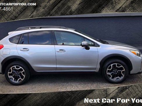 Used 2017 Subaru Crosstrek 2.0i Premium AWD/4WD image 5