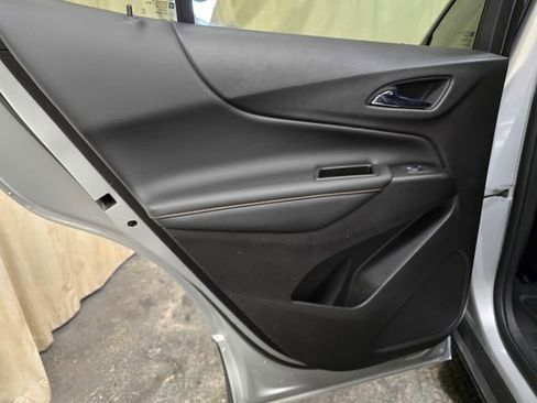 Used 2019 Chevrolet Equinox Premier image 26