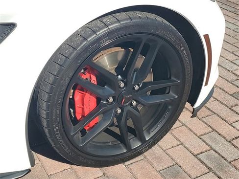 Used 2019 Chevrolet Corvette Stingray Coupe image 29