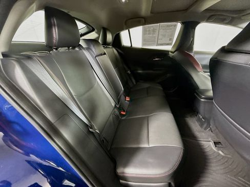 Certified 2024 Toyota Prius Prime FWD image 25