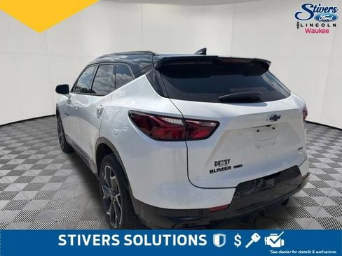 Used 2022 Chevrolet Blazer RS w/ Enhanced Convenience Package image 9