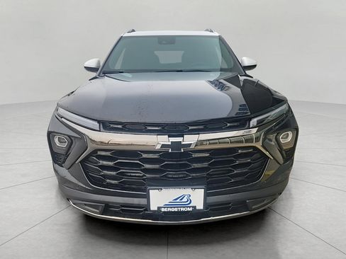 Used 2025 Chevrolet TrailBlazer ACTIV w/ Driver Confidence Package AWD/4WD image 4