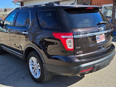 Used 2013 Ford Explorer XLT AWD/4WD image 6