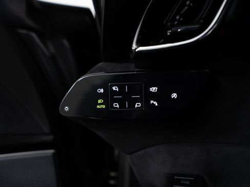 Certified 2022 Ferrari Roma RWD image 34