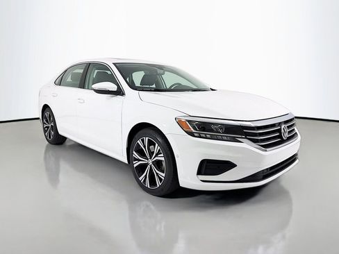 Used 2020 Volkswagen Passat 2.0T SEL FWD image 1