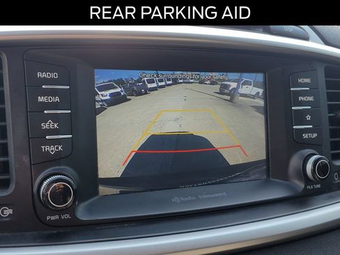 Used 2019 Kia Sorento AWD w/ LX Convenience Package image 28