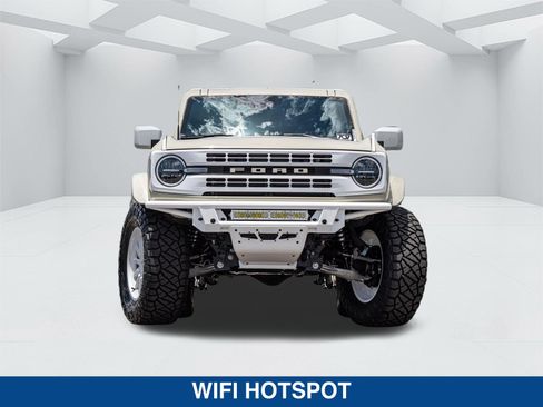New 2026 Ford Bronco Heritage Edition AWD/4WD image 12