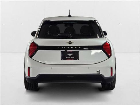 New 2026 MINI Cooper 4-Door Hardtop image 6