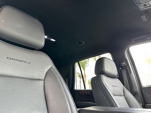 Certified 2025 GMC Yukon Denali image 19