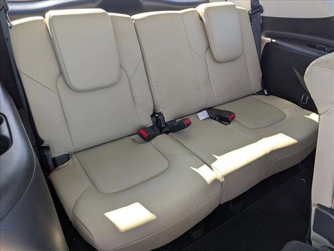 Used 2023 INFINITI QX80 Premium Select w/ Cargo Package image 19