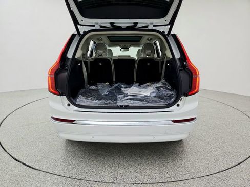 New 2026 Volvo XC90 T8 Ultra w/ Protection Package Premier image 15