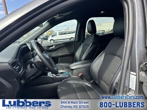 Used 2025 Ford Escape ST-Line image 11