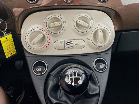 Used 2012 FIAT 500 Pop w/ Bose Premium Audio Pkg FWD image 18