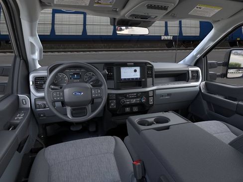 New 2026 Ford F250 XL w/ STX Appearance Package AWD/4WD image 9