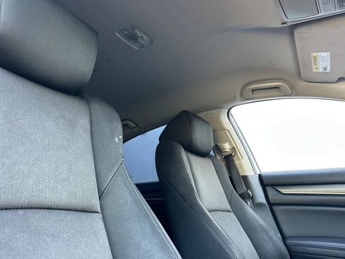 Used 2020 Honda Accord LX image 24