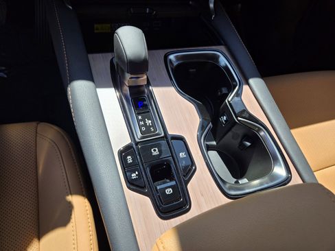 New 2026 Lexus RX 350h AWD/4WD image 13