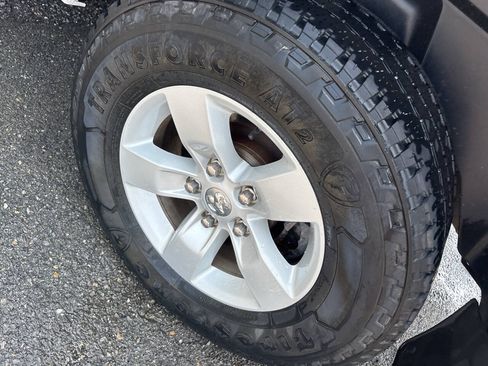 Used 2019 RAM 1500 Big Horn AWD/4WD image 16