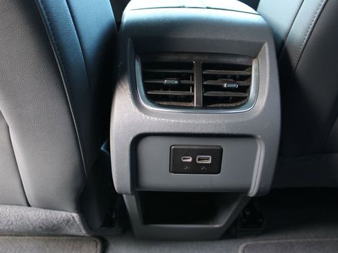 Used 2020 Chevrolet Blazer LT image 39