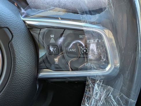 New 2026 Jeep Wrangler Unlimited Sahara AWD/4WD image 19