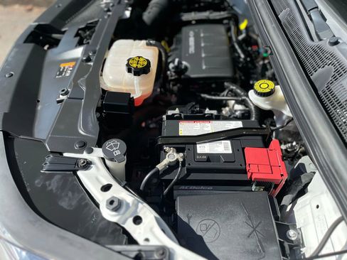 Used 2019 Chevrolet Trax LT w/ LT Convenience Package image 29