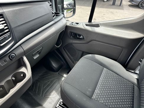 Used 2021 Ford Transit 250 Low Roof w/ Exterior Upgrade Package RWD image 31