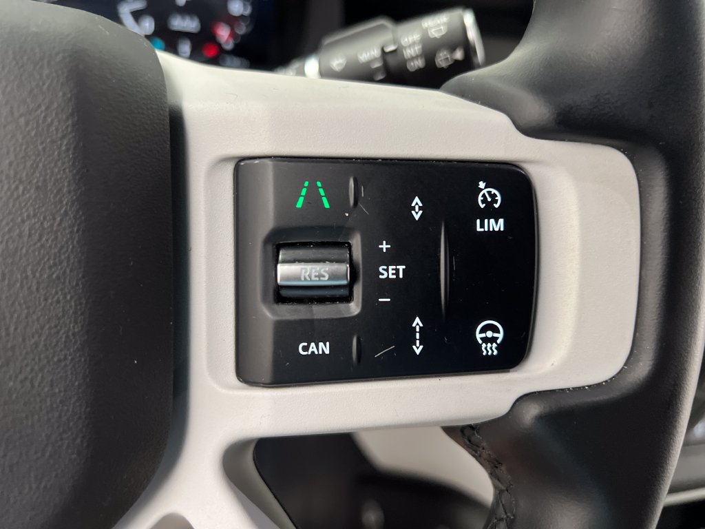 Used 2025 Land Rover Defender 110 S AWD/4WD image 56