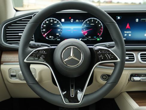 New 2026 Mercedes-Benz GLE 350 4MATIC image 24